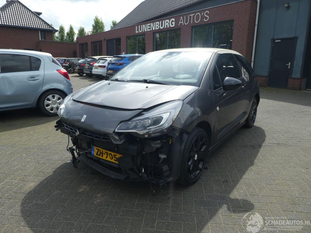 DS 3 - Automobiles 1.2 PureTech Café Racer 81kW - AutoWereld.nl