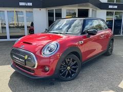 MINI Mini-Electric - Cooper SE Leder, NAVI, Harman/Kardon, Head-Up, DAB, zwarte hemel, 17"spoke velgen, Camera,