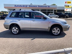 Mitsubishi Outlander - 2.0 Comfort