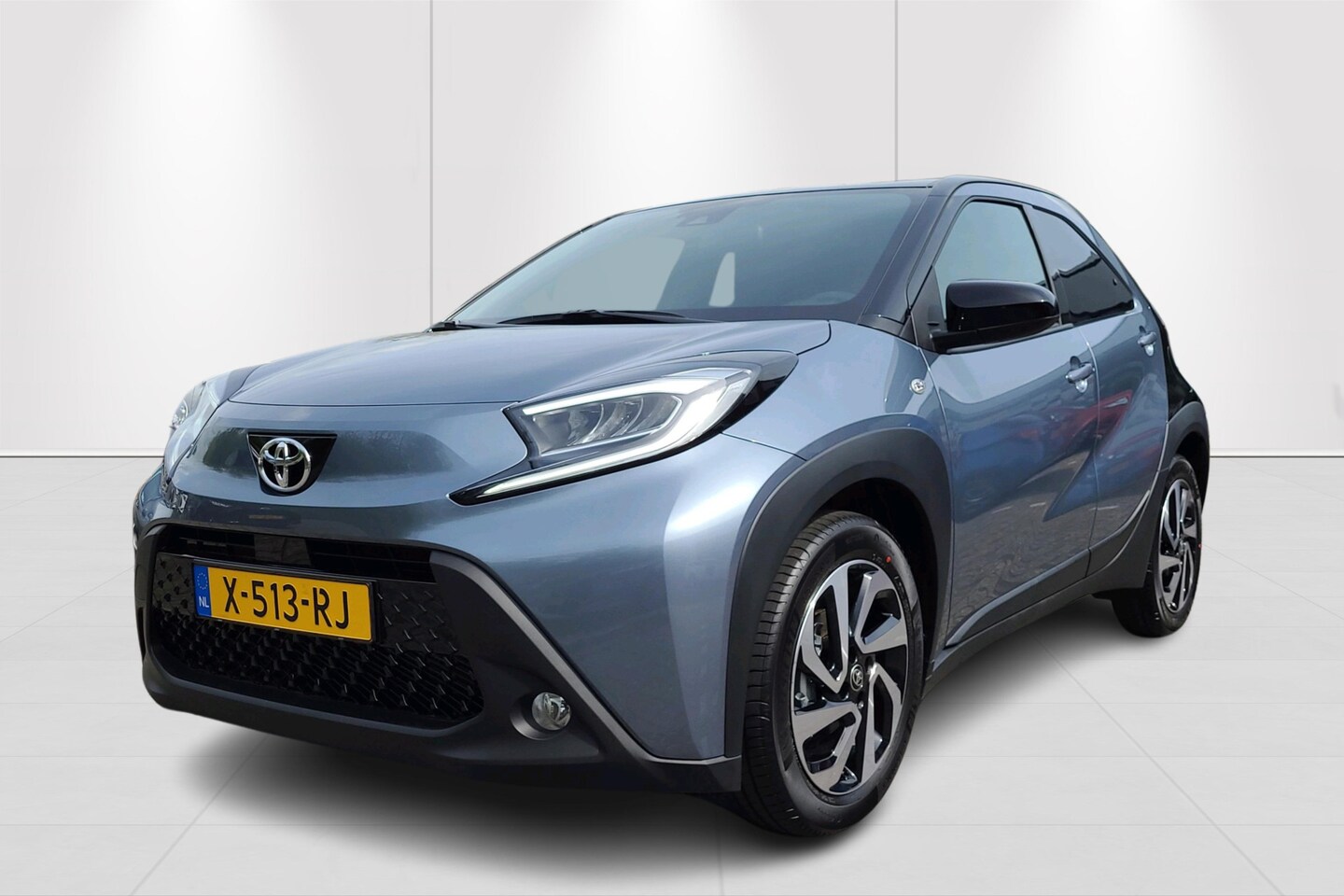 Toyota Aygo X Vvt I Mt Pulse Uit Voorraad Leverbaar Apple Carplay Android Auto