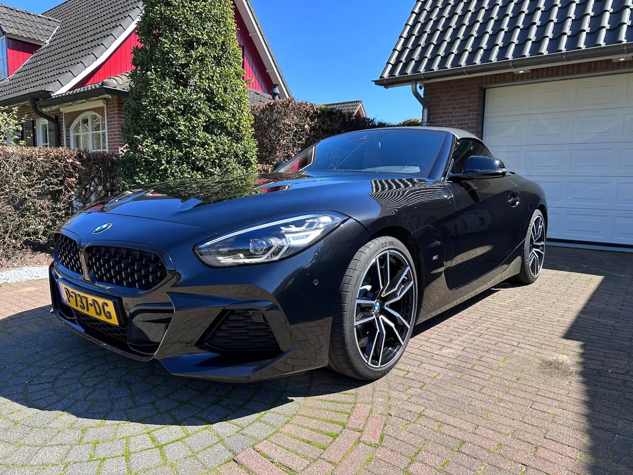 BMW Z4 Roadster - SDRIVE20I HEAD-UP, M-SPORT, 19 INCH, 320PK! - AutoWereld.nl