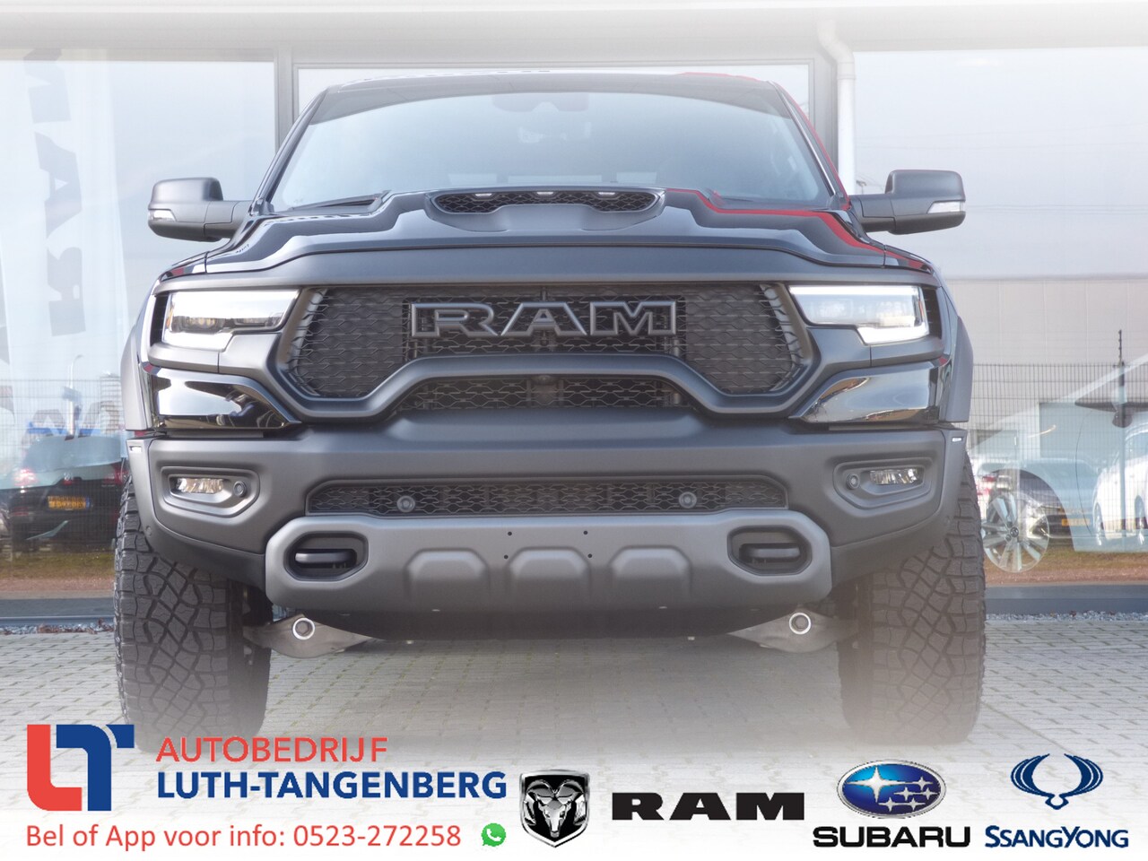 Dodge Ram 1500 - 6.2 V8 4x4 Crew Cab TRX MY 24 | 700+ HP/880NM | DIRECT LEVERBAAR! - AutoWereld.nl