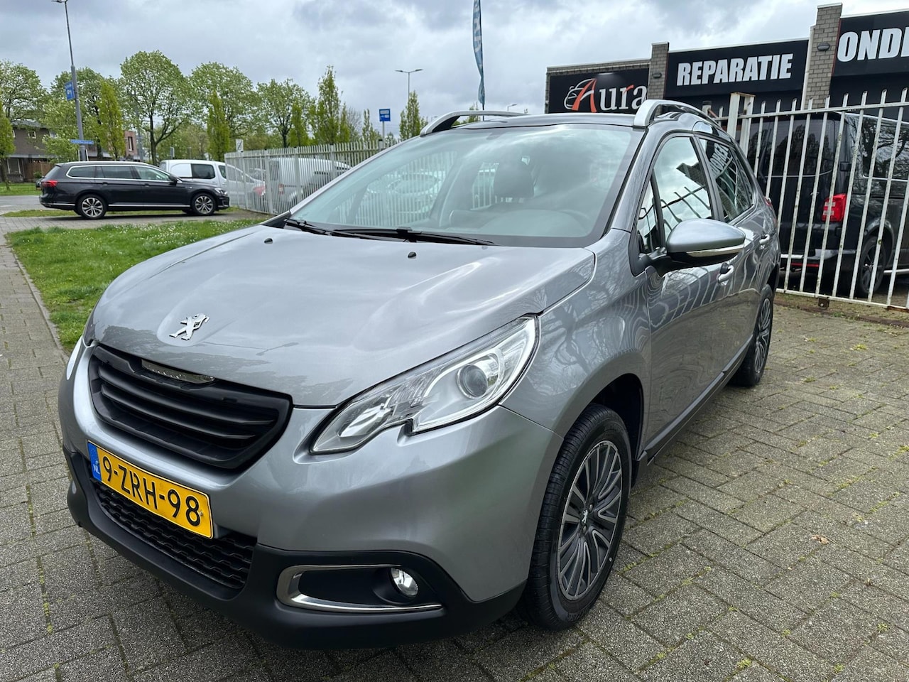 Peugeot 2008 - 1.2 PureTech Active 1.2 PureTech Active - AutoWereld.nl