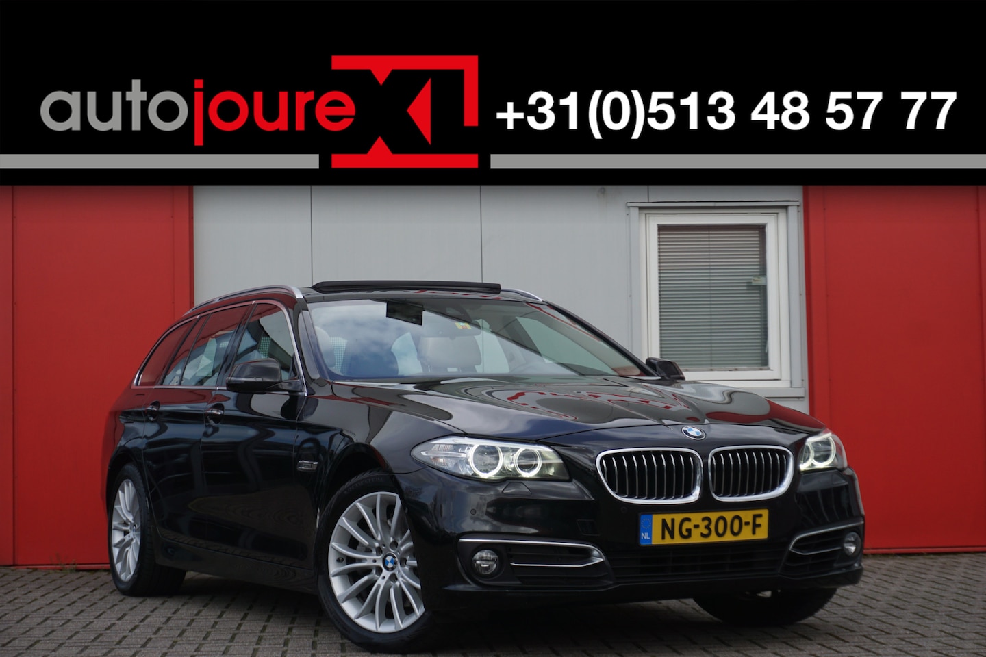 BMW 5-serie Touring - 520i Luxury Edition | HUD | Panoramadak | Camara | Navigatie | Origineel NL | - AutoWereld.nl