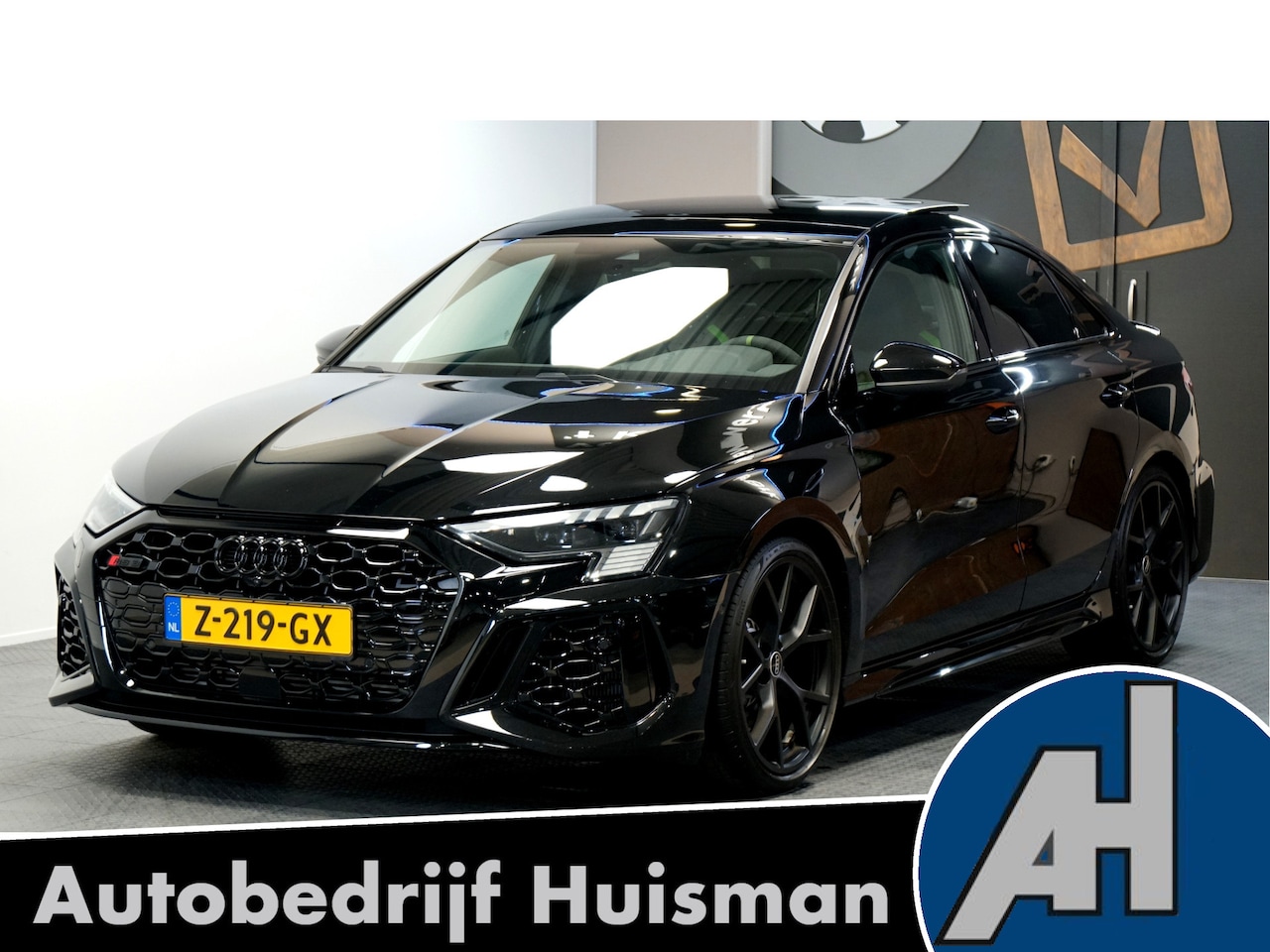 Audi A3 Limousine - 2.5 TFSI RS 3 Quattro 294kW/400pk S-Tronic7 "HULK-EDITION" FABR.GARANTIE TOT 05/2027! MATR - AutoWereld.nl