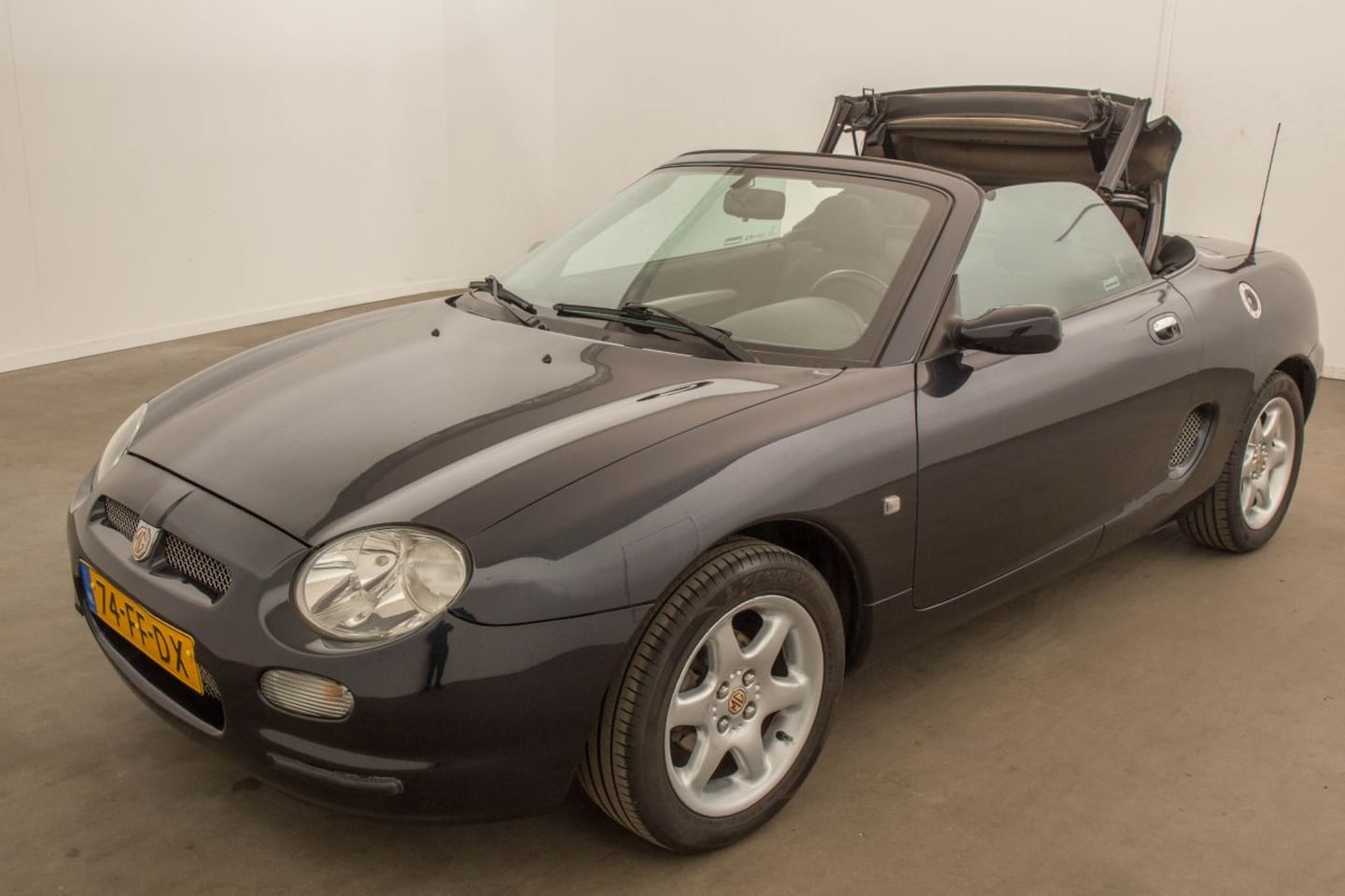 MG F - 1.8i VVC Cabrio - AutoWereld.nl