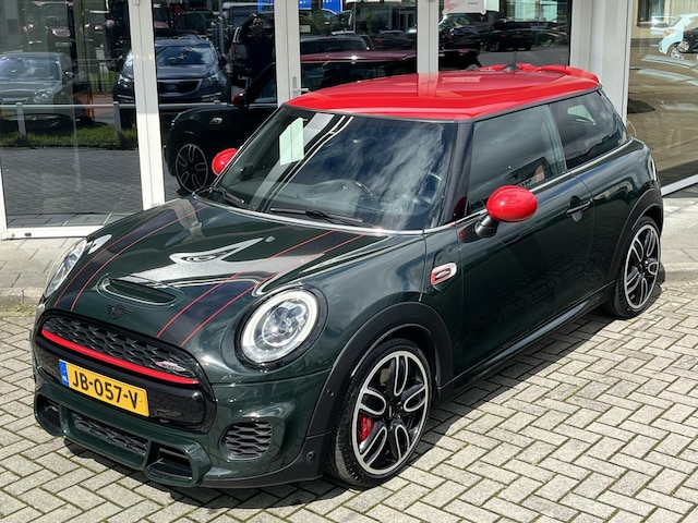 mini-john-cooper-works-mini-2-0-chili.jpg