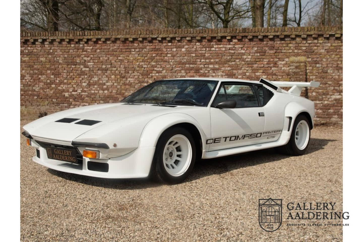 De Tomaso Pantera - DeTomaso GT5 (Rare Factory GT5!!) Ex. Swiss, only 23.236 kms original! one of only 252 mad - AutoWereld.nl