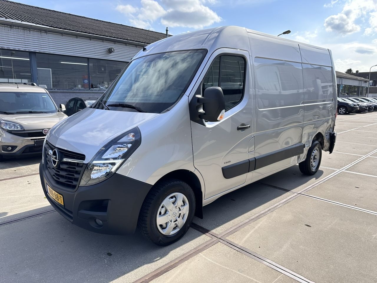 Opel Movano - 2.3 Turbo L2H2 Clima - AutoWereld.nl