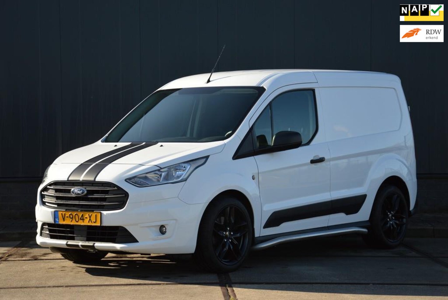 Ford Transit Connect - 1.5 EcoBlue L1 Trend Airco Schuifdeur Euro 6 - AutoWereld.nl