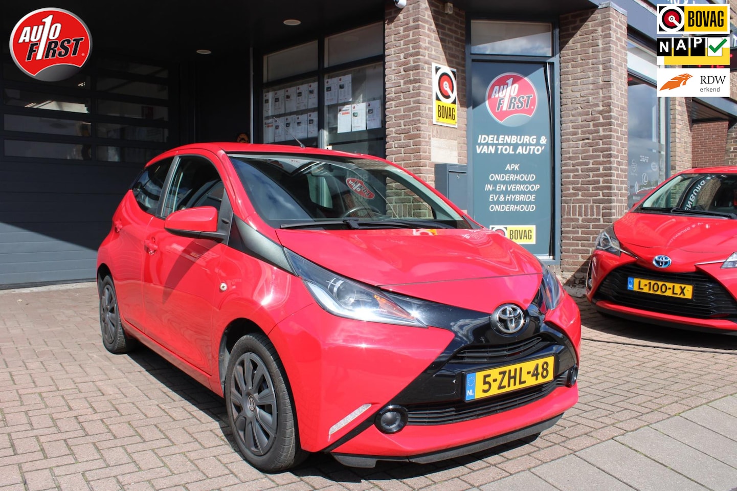 Toyota Aygo - 1.0 VVT-i x-play 1.0 VVT-i x-play - AutoWereld.nl