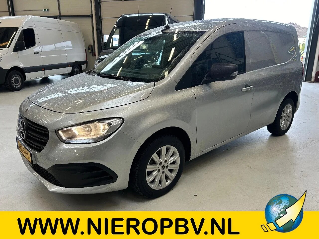 Mercedes-Benz Citan - 110CDI L1H1 Airco Navi Cruisecontrol 29000KM - AutoWereld.nl