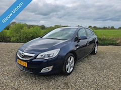 Opel Astra - 1.4 Edition