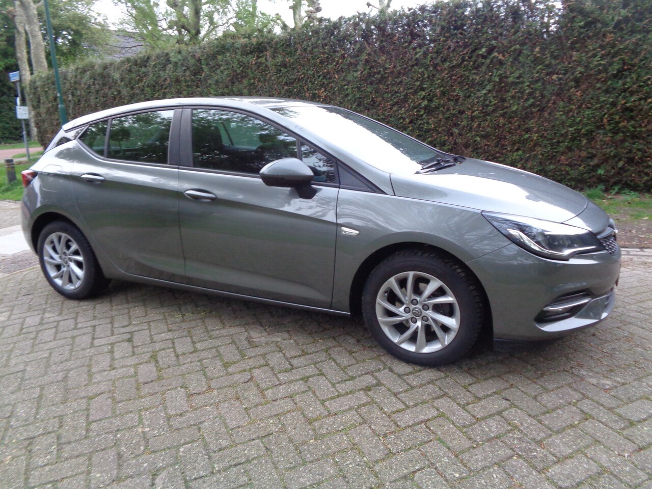 Opel Astra - 1.2 Business Edition 1.2 Business Edition - AutoWereld.nl