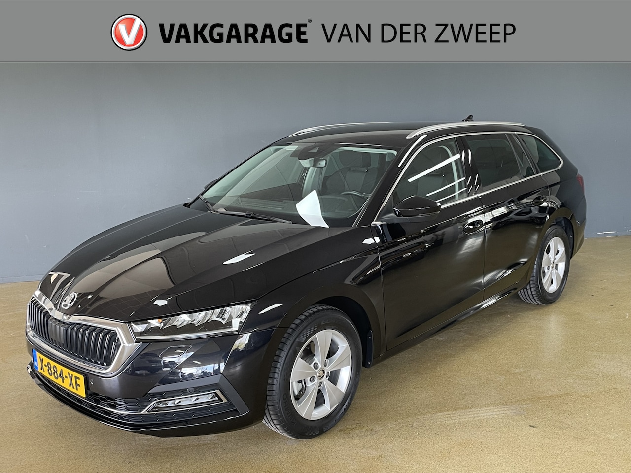 Skoda Octavia Combi - 1.0 e-TSI Business Edition Plus | DSG | Navi | Carplay - AutoWereld.nl