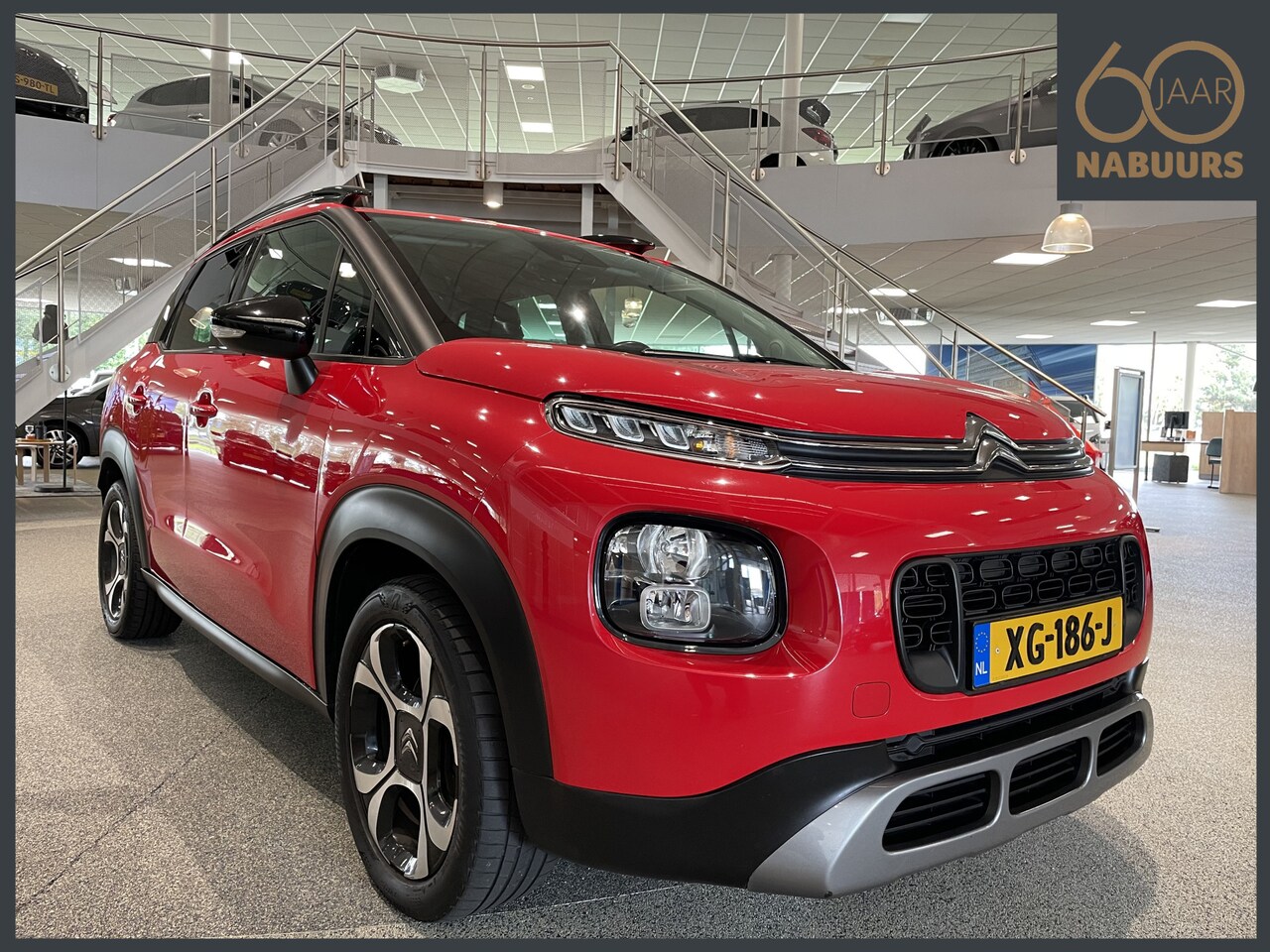 Citroën C3 Aircross - 1.2 110pk Shine, Trekhaak, Navi, PDC - AutoWereld.nl