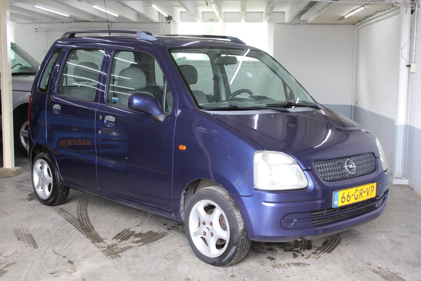 Opel Agila - 1.2-16V Comfort 1.2-16V Comfort - AutoWereld.nl