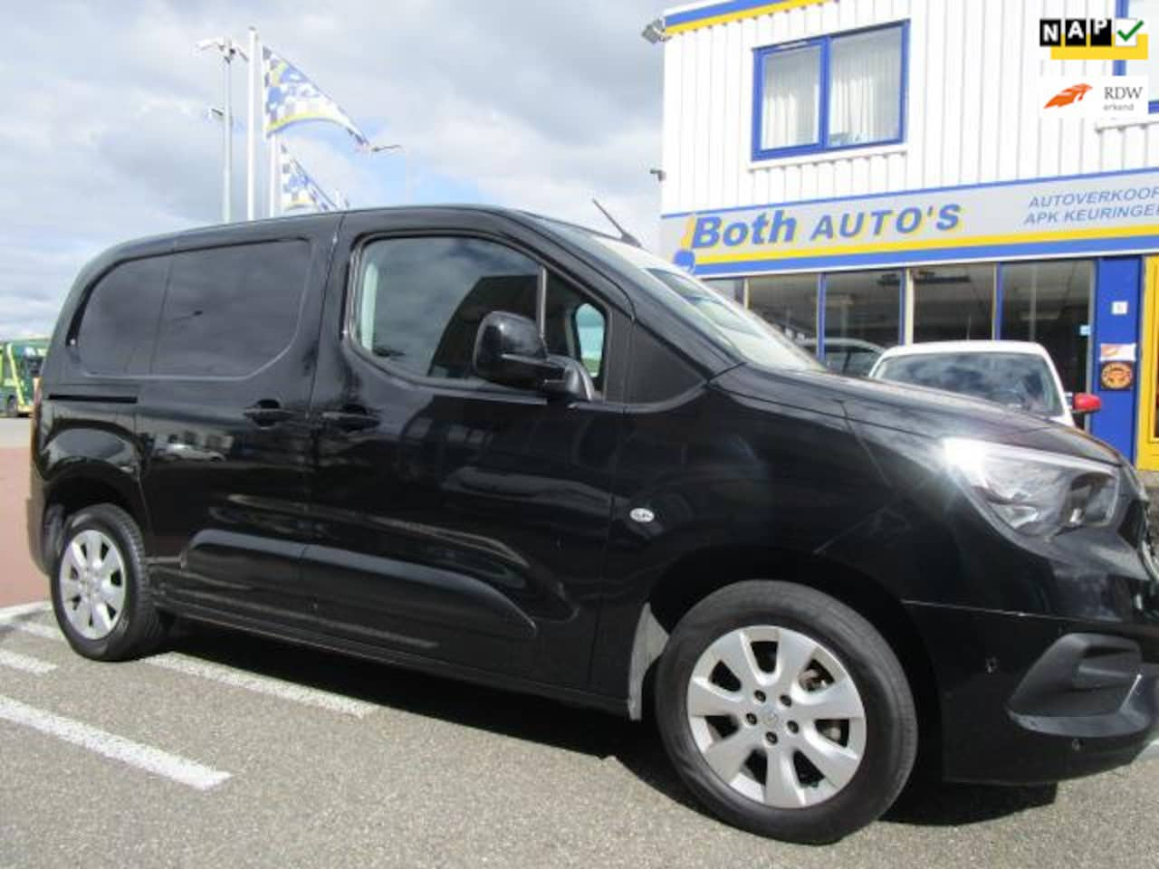 Opel Combo - 1.6D L1H1 Innovation 1.6D L1H1 Innovation - AutoWereld.nl