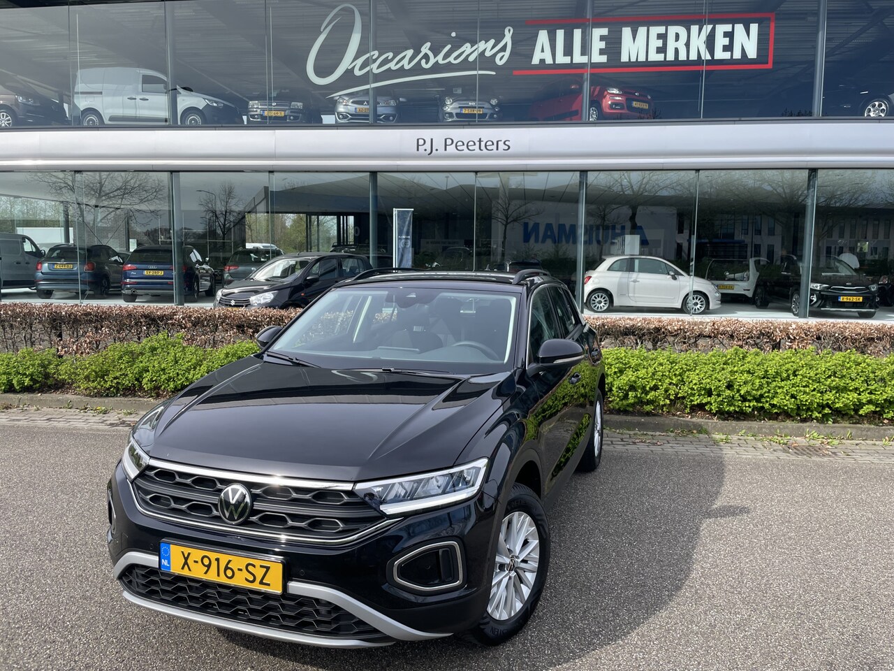 Volkswagen T-Roc - 1.0 TSI Life Business (Nieuwe auto met fabrieksgarantie) Clim.control - Cruise control - P - AutoWereld.nl