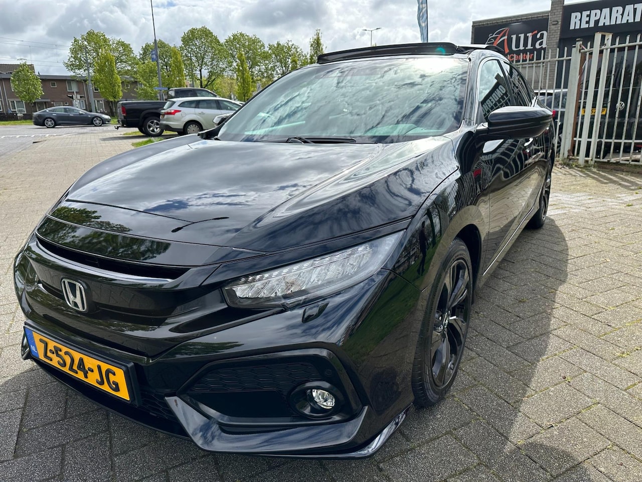 Honda Civic - 1.0 i-VTEC Premium 1.0 i-VTEC Premium - AutoWereld.nl