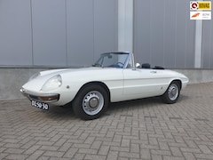 Alfa Romeo Spider - 1750 Bianco Spino