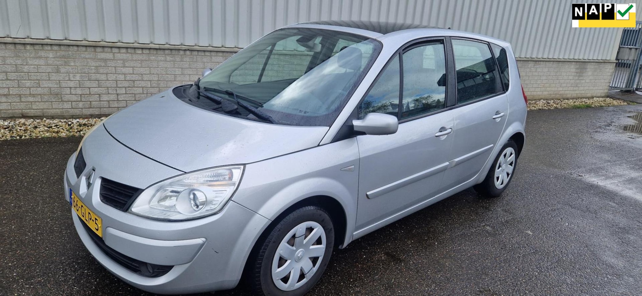 Renault Scénic - 1.6-16V Business Line 1.6-16V Business Line - AutoWereld.nl