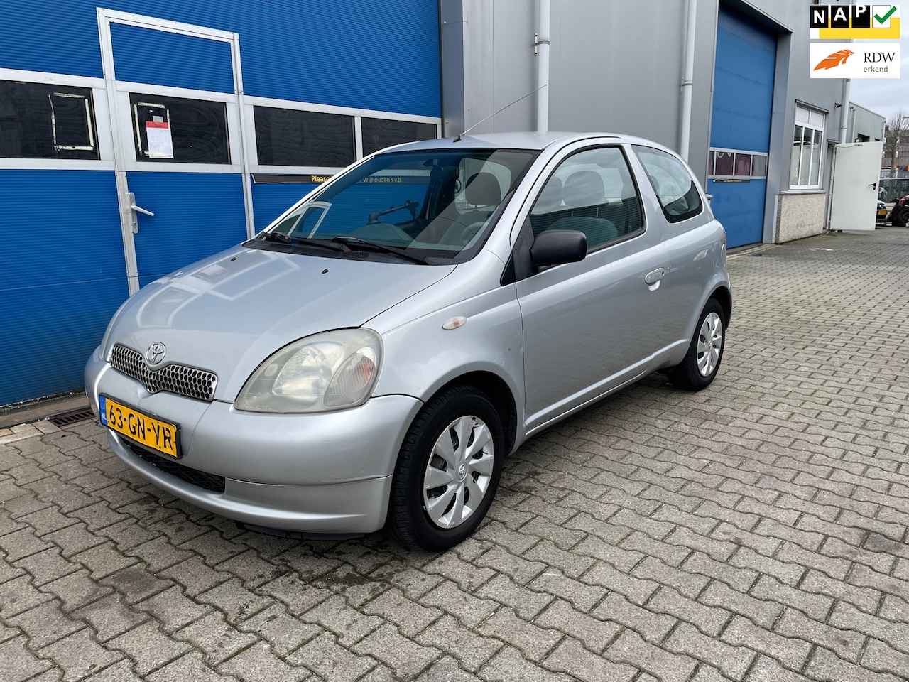 Toyota Yaris - 1.3-16V VVT-i Sol AUTOMAAT/APK - AutoWereld.nl