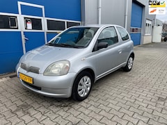 Toyota Yaris - 1.3-16V VVT-i Sol AUTOMAAT/APK