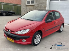 Peugeot 206 - 1.1 Sport trekhaak NAP