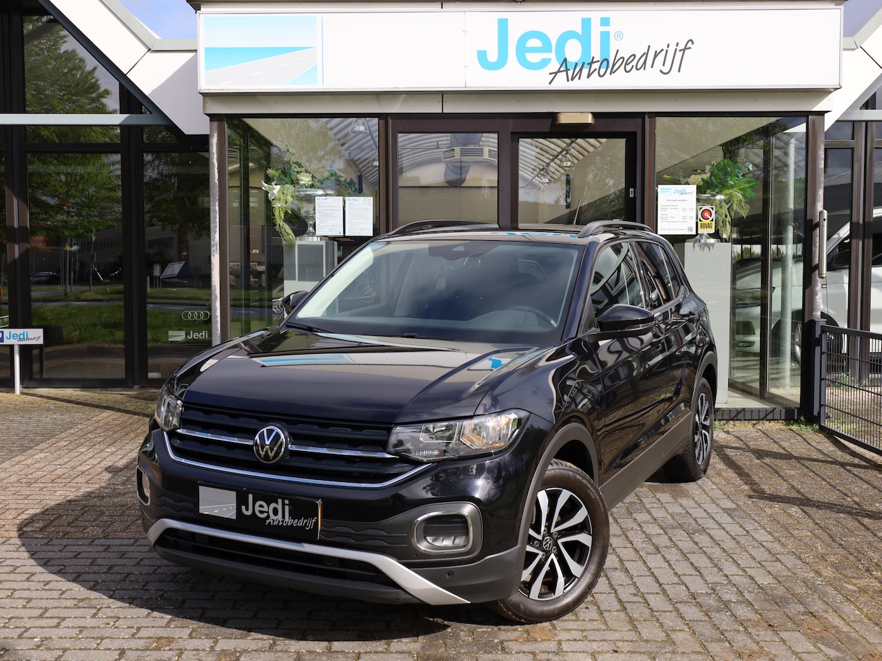 Volkswagen T-Cross - Active 1.0 TSI 81kw/110pk DSG7 - AutoWereld.nl