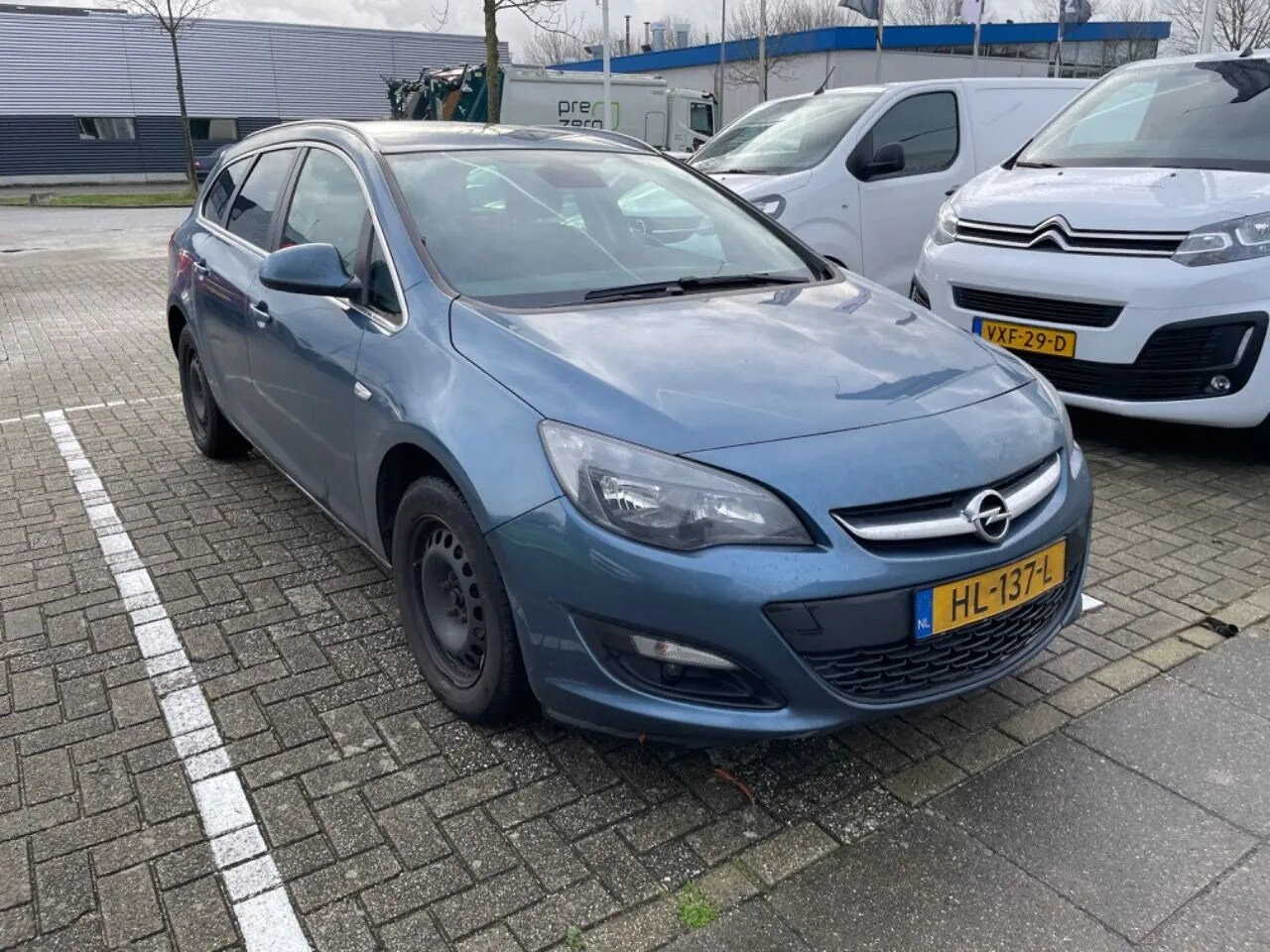 Opel Astra Sports Tourer - 1.6 CDTi Blitz 1.6 CDTi Blitz - AutoWereld.nl