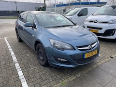 Opel Astra Sports Tourer - 1.6 CDTi Blitz