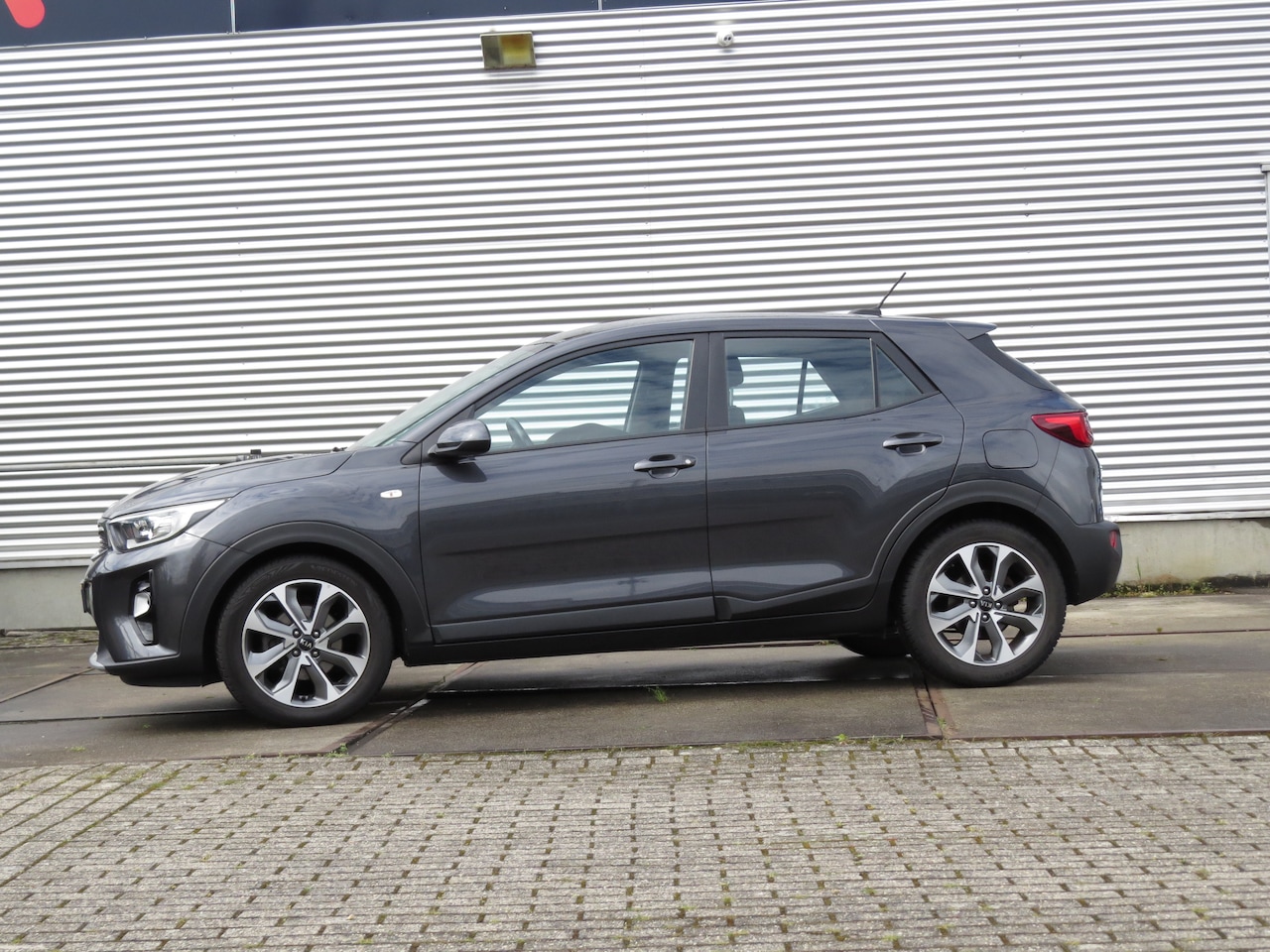 Kia Stonic - 1.0 T-GDi ComfortPlusLine Navigator - AutoWereld.nl