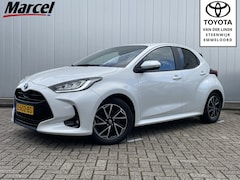 Toyota Yaris - 1.5 Hybrid Dynamic Limited Parelmoer Stoel verwarming Carplay Clima Cruise