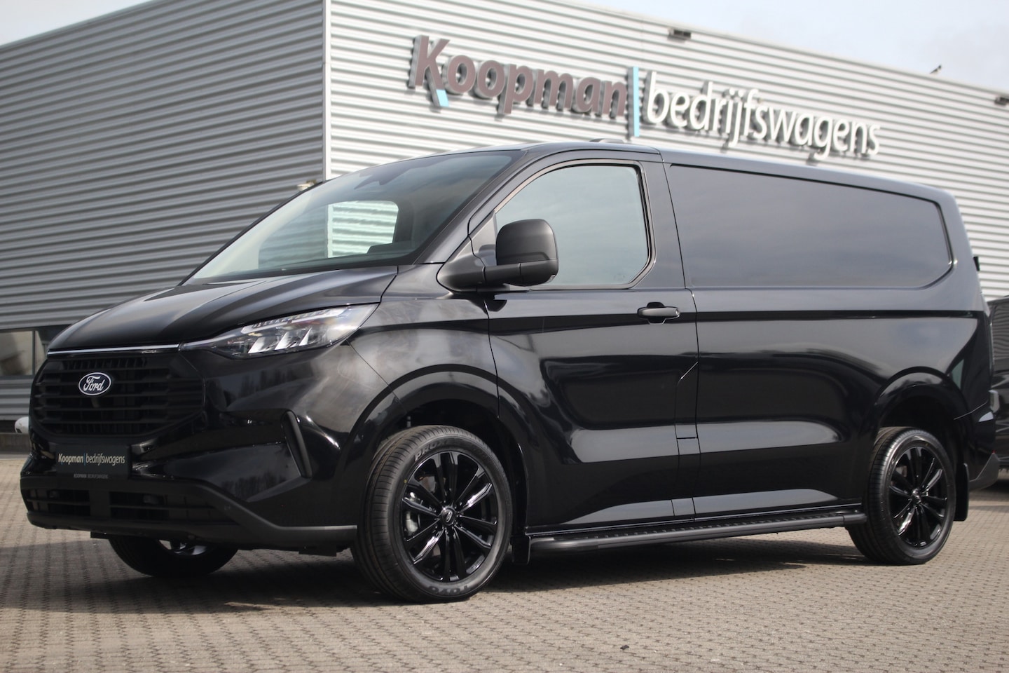 Ford Transit Custom - 280 2.0TDCI 136pk L1H1 Trend | Stoel + Stuurverwarming |  LED | Sync 4 13" | Keyless | Cam - AutoWereld.nl