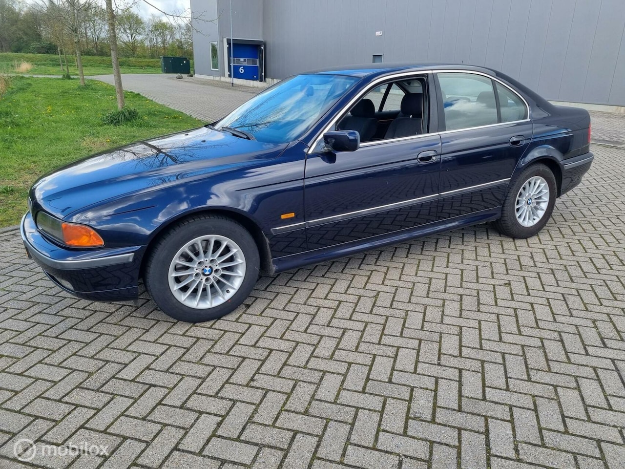 BMW 5-serie - 523i AUTOMAAT - AutoWereld.nl