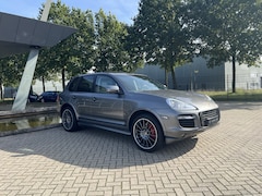 Porsche Cayenne - 4.8 GTS | Grey Alcantara |