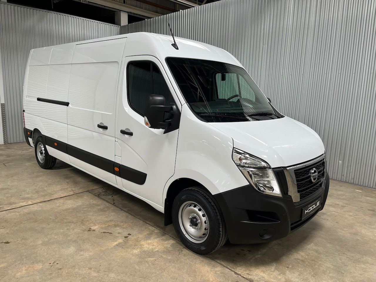 Nissan Interstar - 2.3 dCi L3H2 Acenta | nieuwe bus - AutoWereld.nl