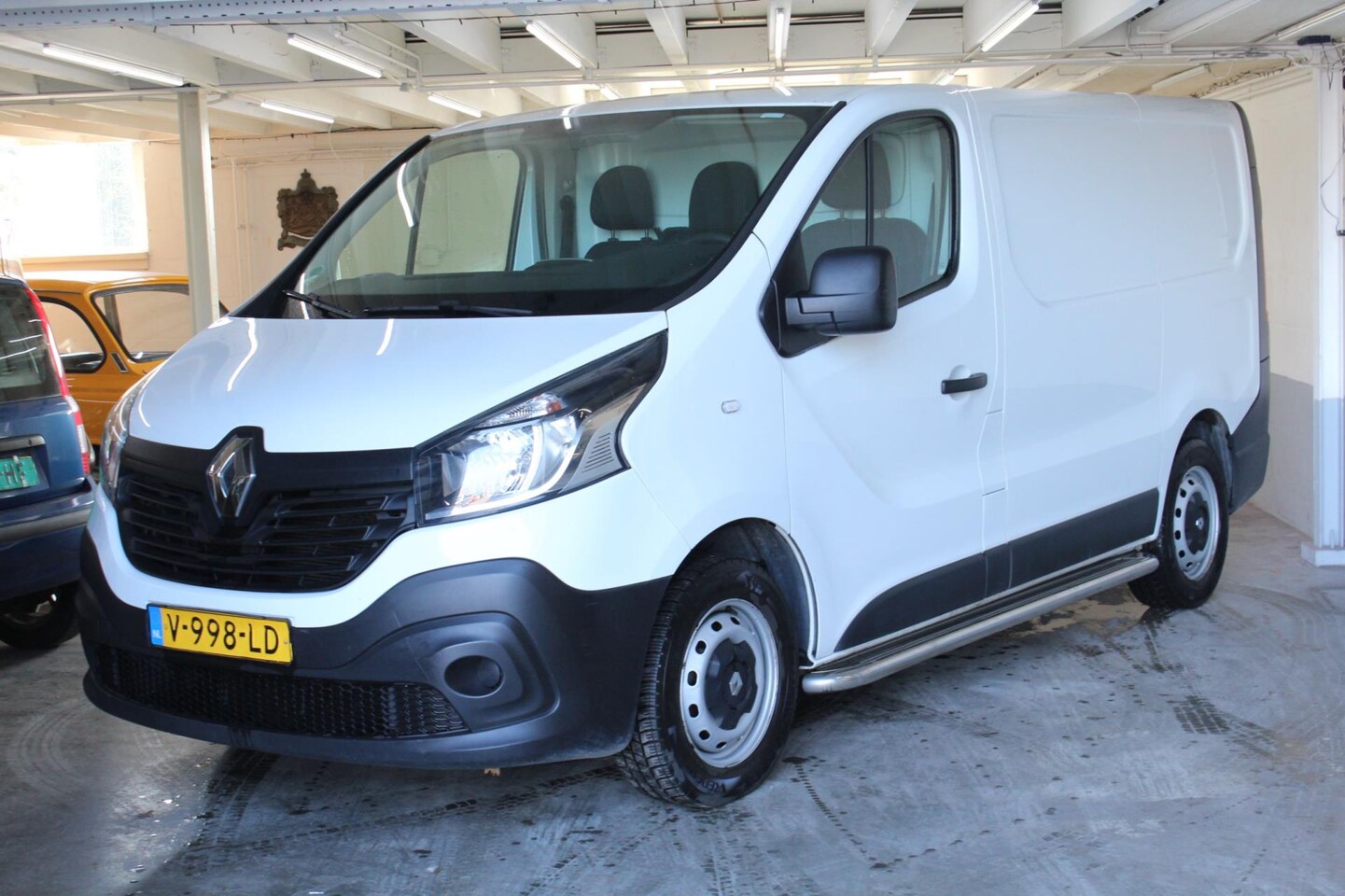 Renault Trafic - 1.6 dCi T27 L1H1 Comfort 1.6 dCi T27 L1H1 Comfort - AutoWereld.nl