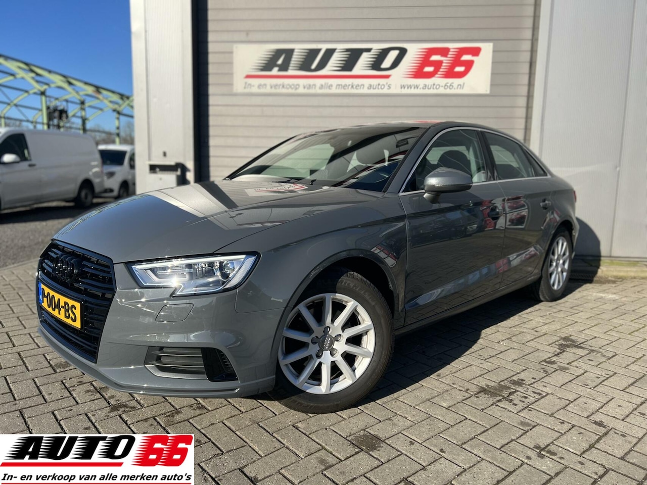 Audi A3 Limousine - 35 TFSI CoD Design Pro Line Plus 35 TFSI CoD Design Pro Line Plus NARDO - AutoWereld.nl