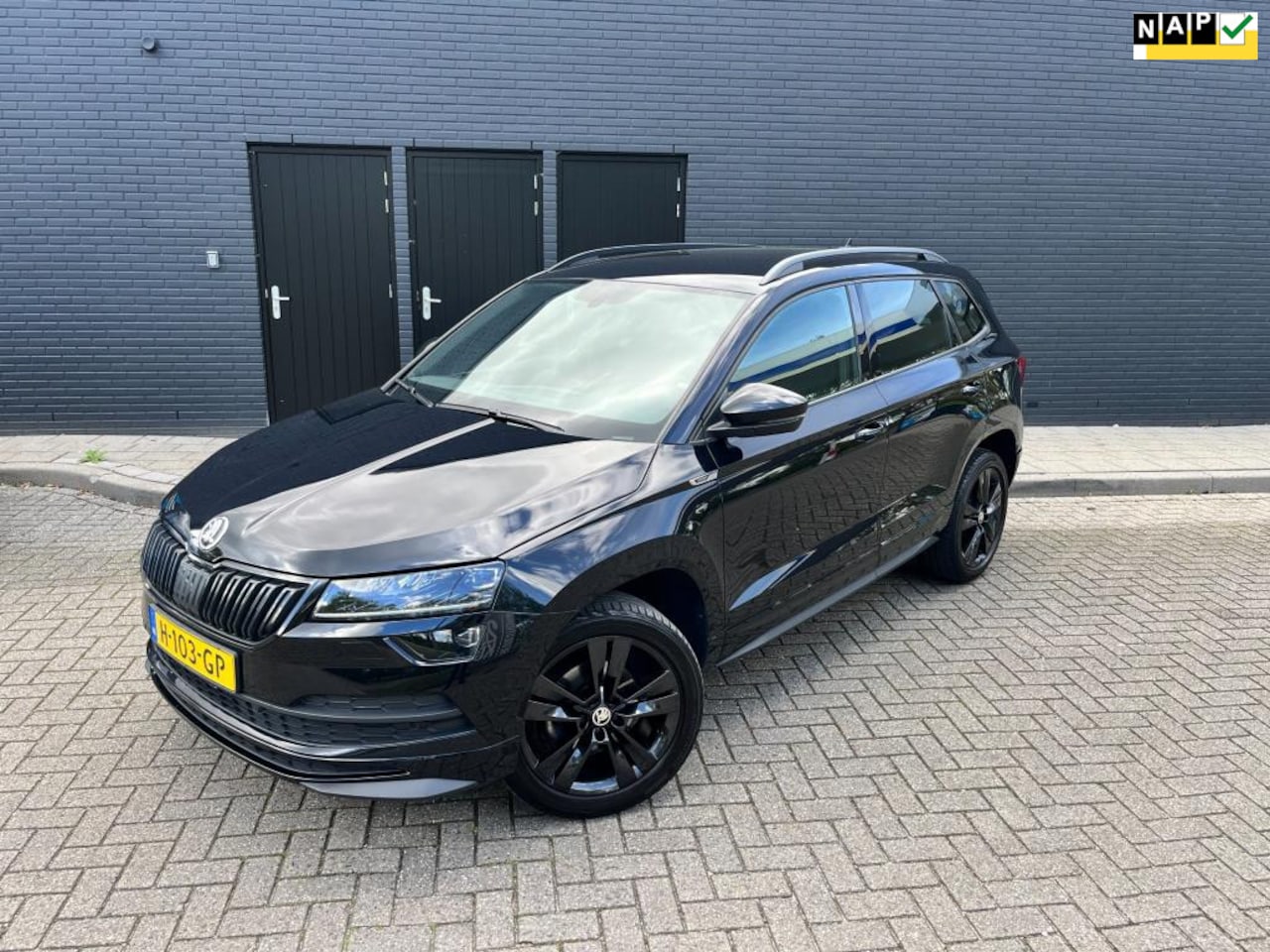 Skoda Karoq - 1.5 TSI ACT Sportline Business 1.5 TSI ACT Sportline Business - AutoWereld.nl