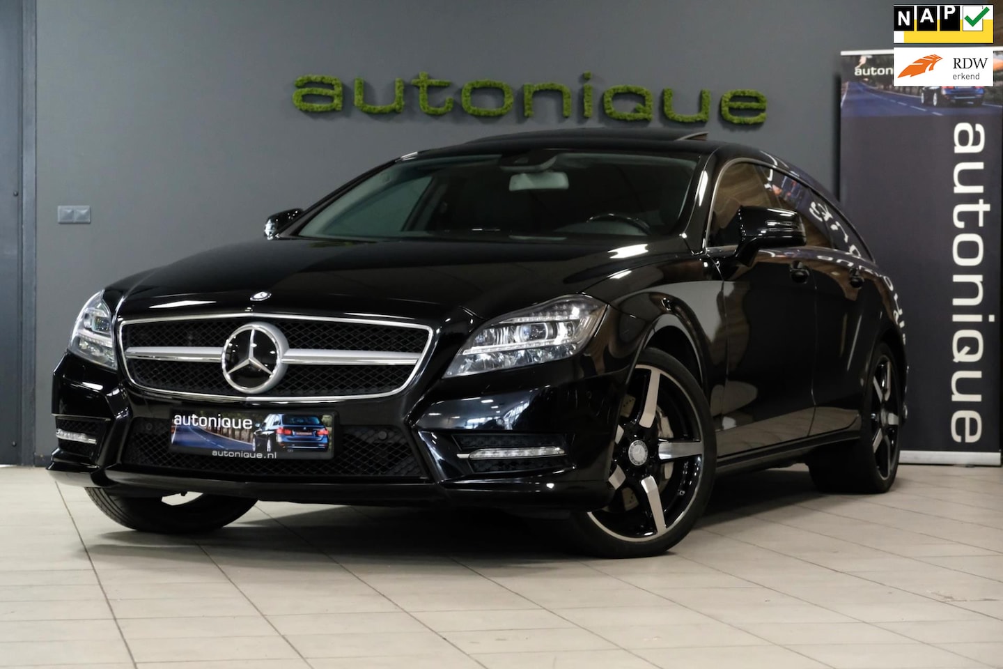 Mercedes-Benz CLS-klasse - 500 4MATIC V8 automaat - AutoWereld.nl