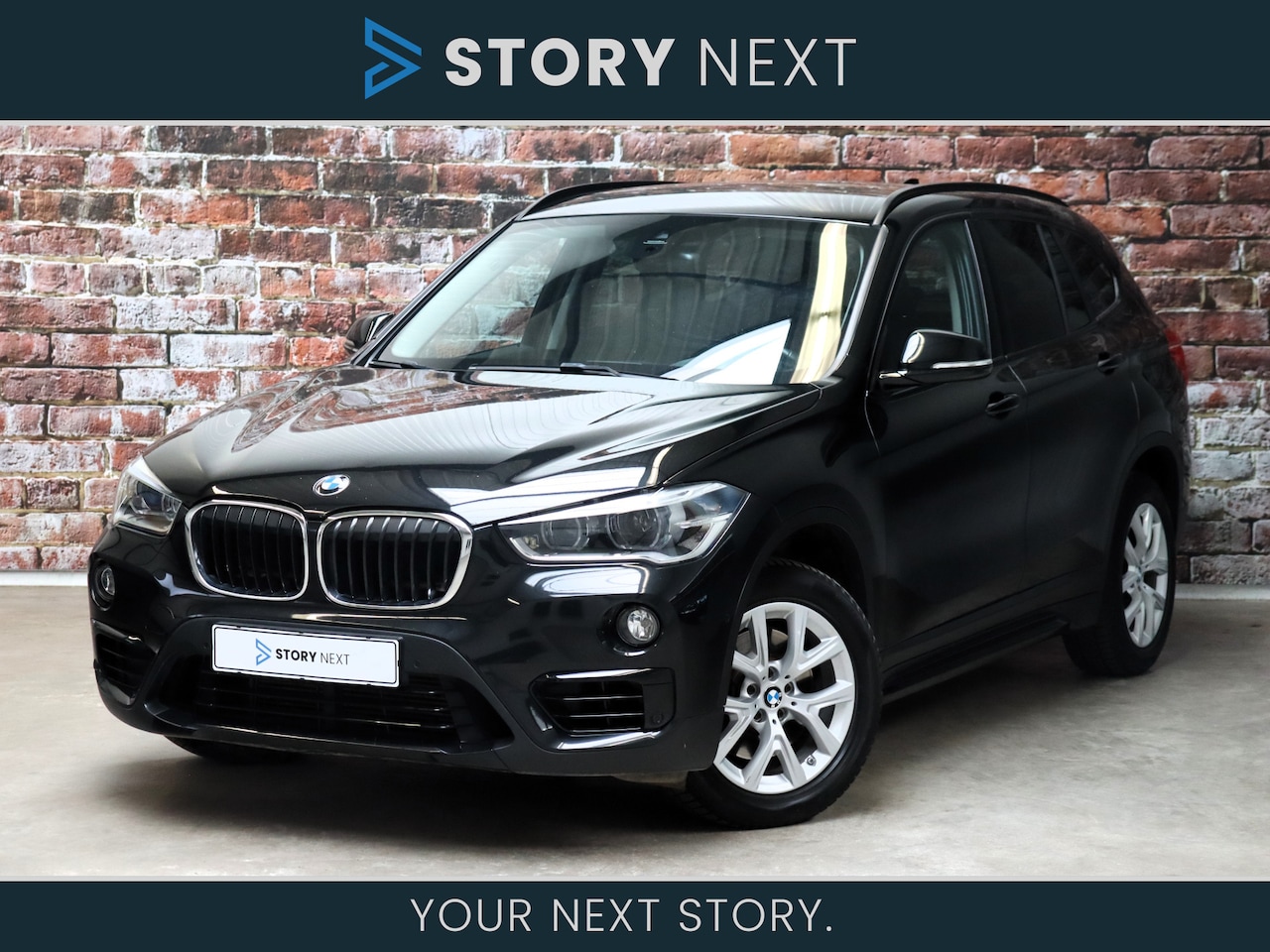 BMW X1 - xDrive25i High Executive Sport Line Automaat / Trekhaak / Leder / Stoeleverwarming / Navig - AutoWereld.nl