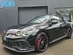 Volkswagen Golf - 2.0 TSI GTI Clubsport 45 AKRAPOVIC VOL