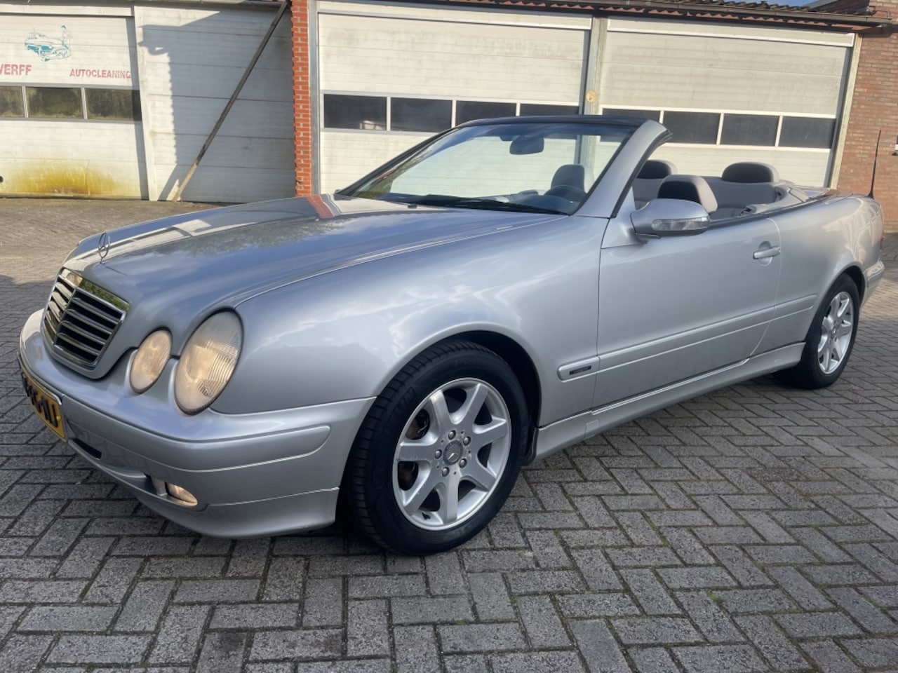 Mercedes-Benz CLK-klasse Cabrio - 200 Avantgarde 76.278km nap. - AutoWereld.nl