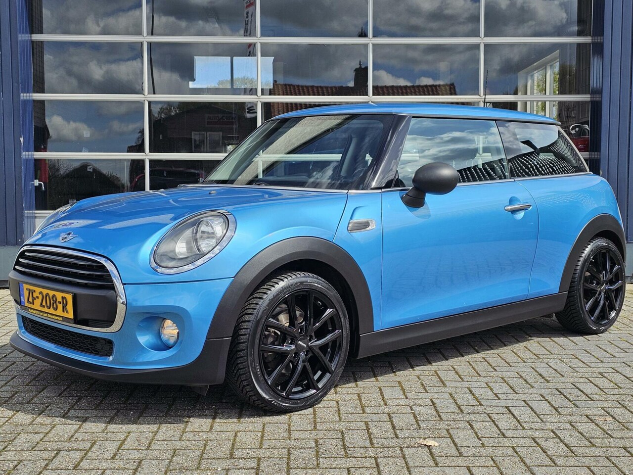 MINI One - First 1.2 - AutoWereld.nl