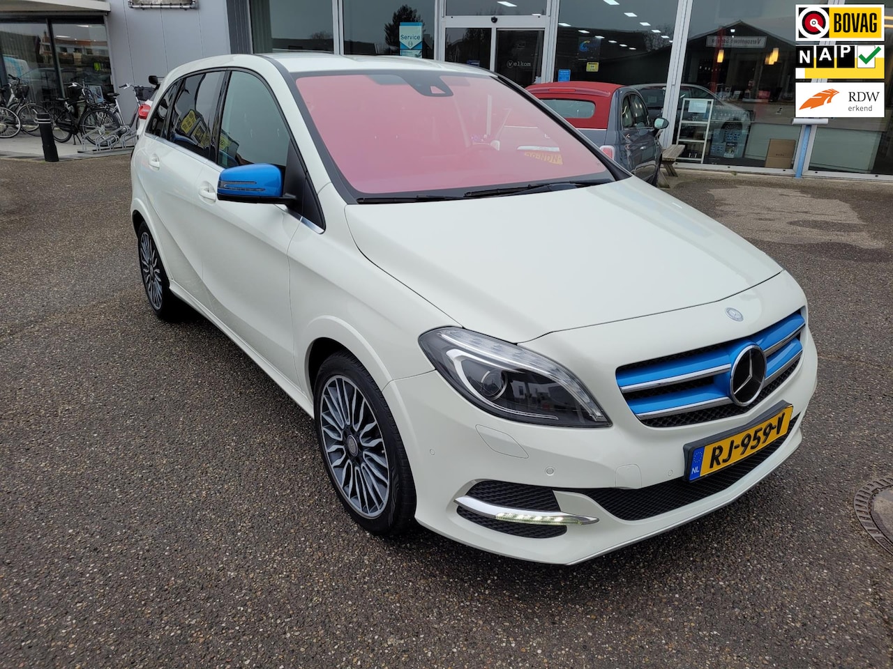 Mercedes-Benz B-klasse - 250 e Prestige ELEKTRICITEIT - AutoWereld.nl