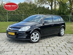 Opel Astra - 1.4 Business Airco 5 deurs Nieuwe APK bij aflevering