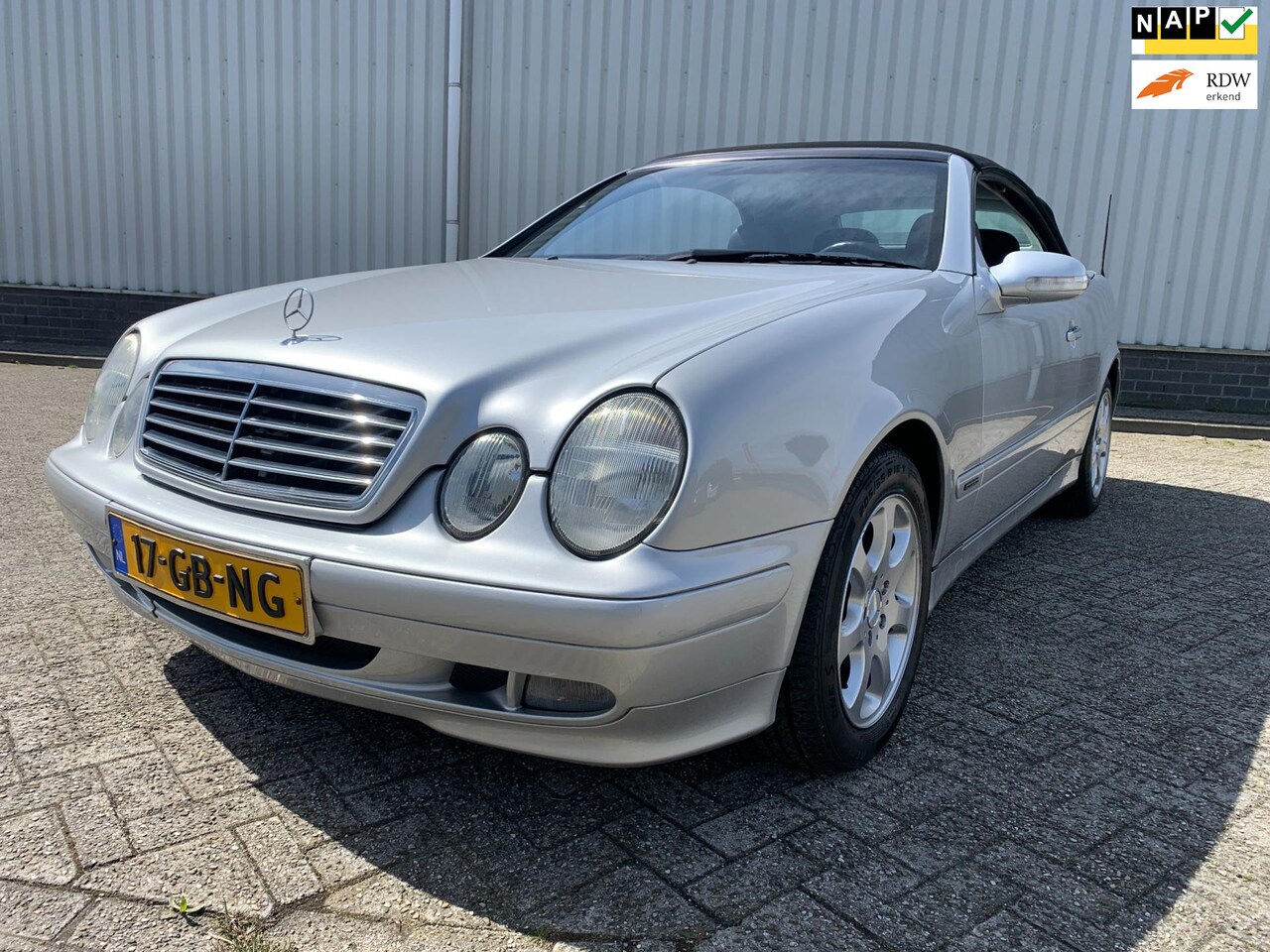 Mercedes-Benz CLK-klasse Cabrio - 200 K. Elegance Youngtimer 146.000KM NL auto - AutoWereld.nl