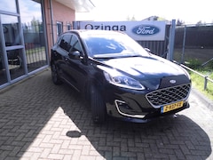 Ford Kuga - Vignale PHEV vol opties-elektr.trekhaak-pan.dak 20-inch lichtmetaal